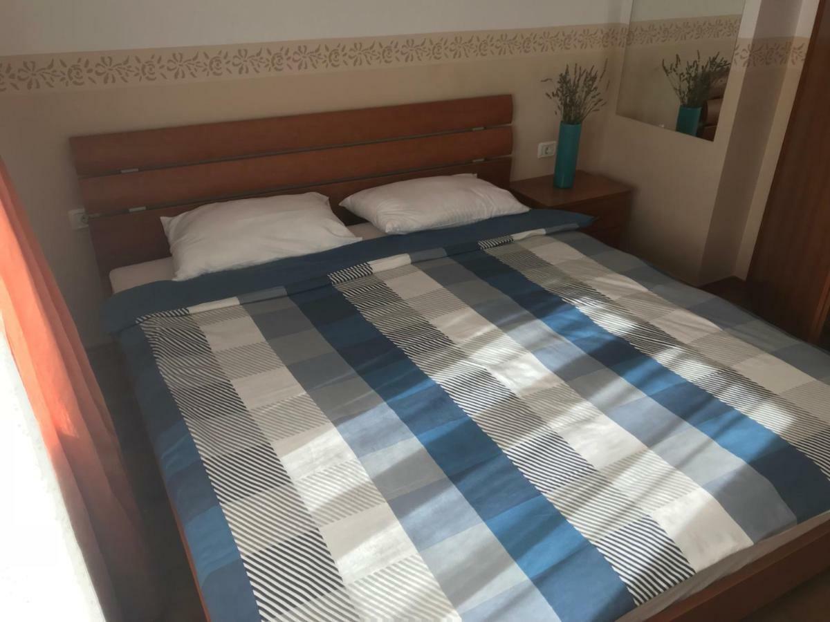 Apartments Vidovic Cezarji Экстерьер фото